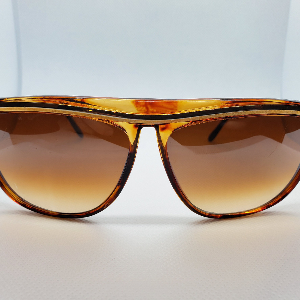 PAN OCEANIC Vintage 80’s Tortoise Shell Sunglasses